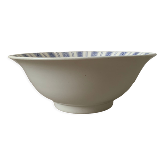 Antique ceramic salad bowl manufacture of Gien