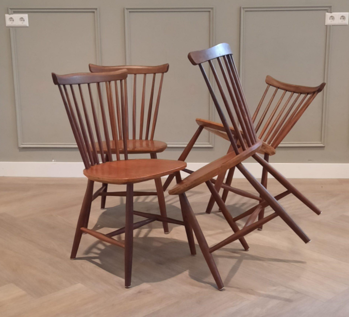 Set of 4 SH41 dining table chairs by Yngve Ekström for Nesto Pastoe 1960