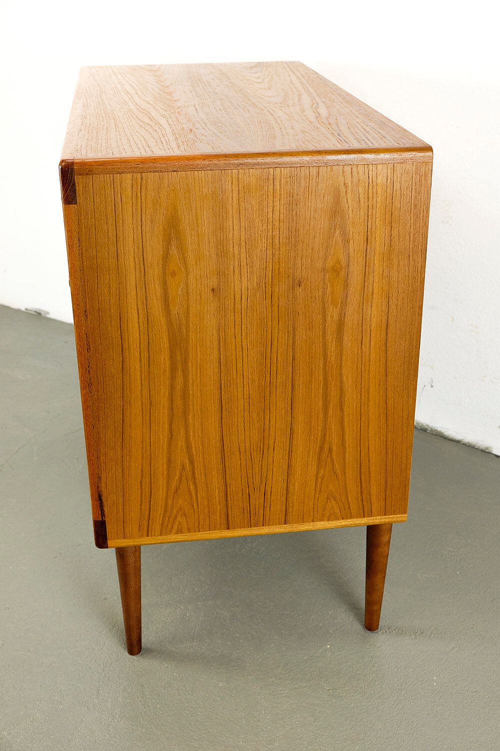 Commode en teck danois de Dyrlund années 1970