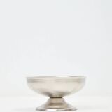 Engraved dessert bowls, Rémy Letang (1 of 2)