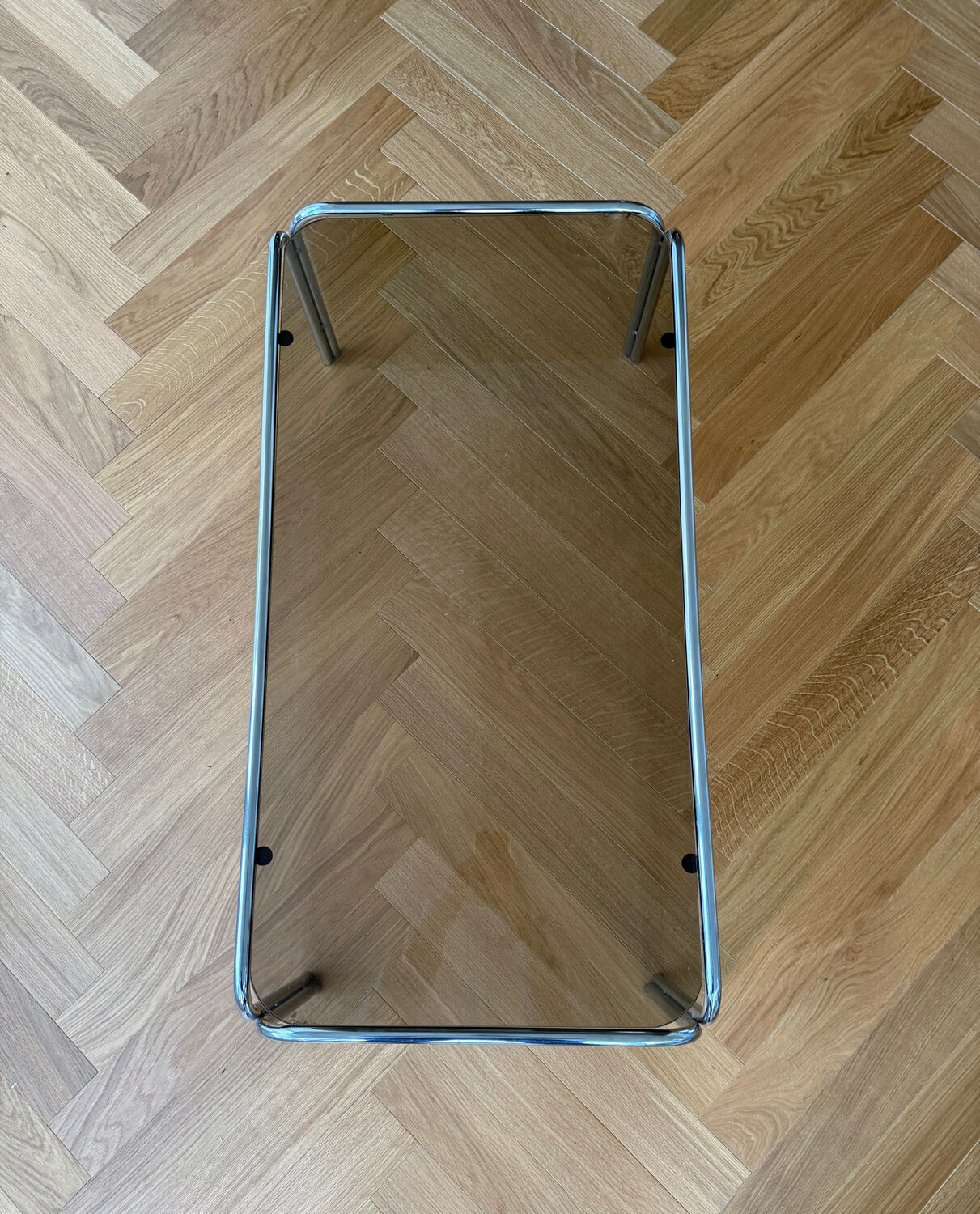 Table basse tubulaire en chrome et verre, années 70