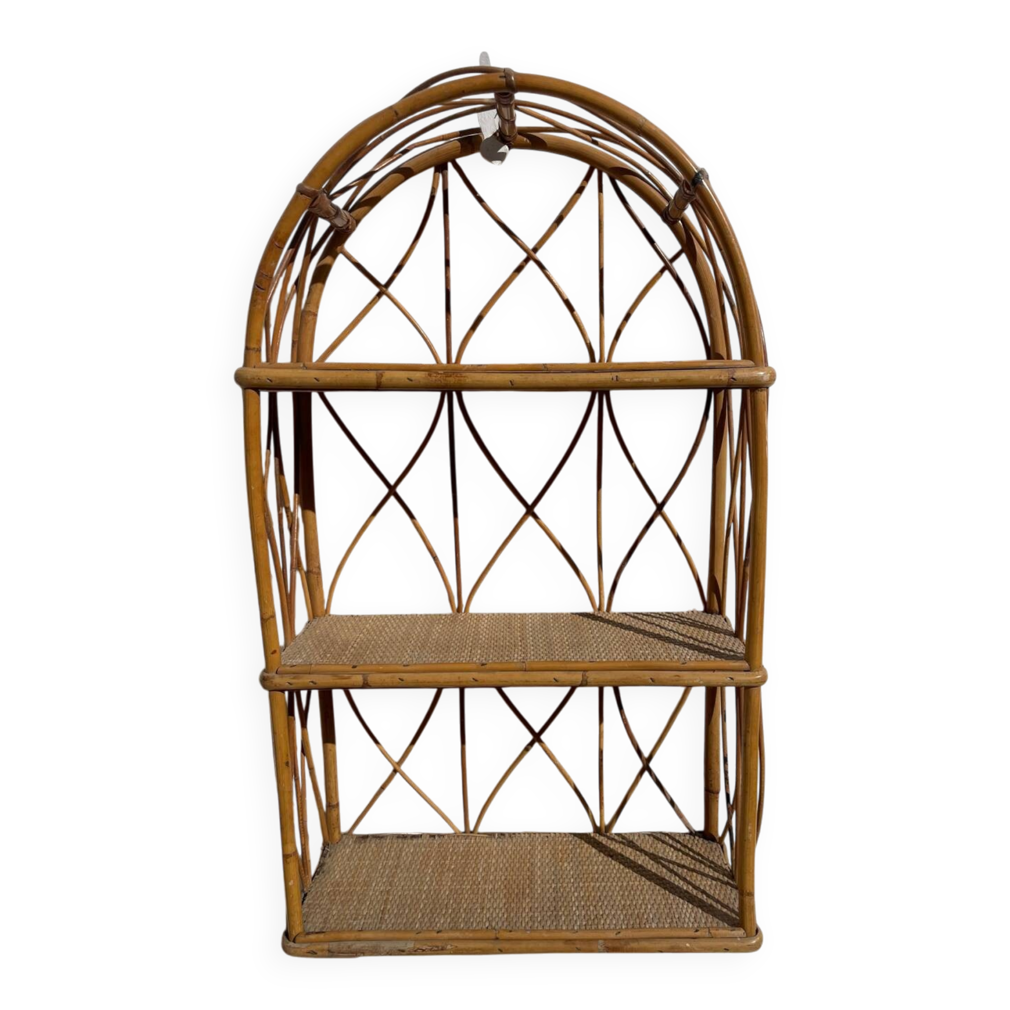 Vintage wall shelf in rattan and caning — 70s bohemian spirit