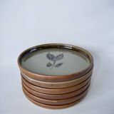 Set of 6 flat plates in enameled stoneware with flower pattern, handcrafted 1970