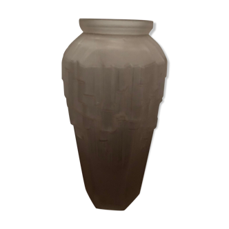 Deco art-style vase