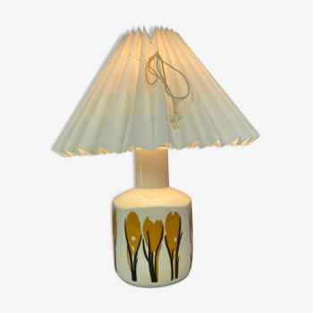 Lampe de table décorée de fleurs par Bing et Grøndahl, modèle 6714/2102, années 1960