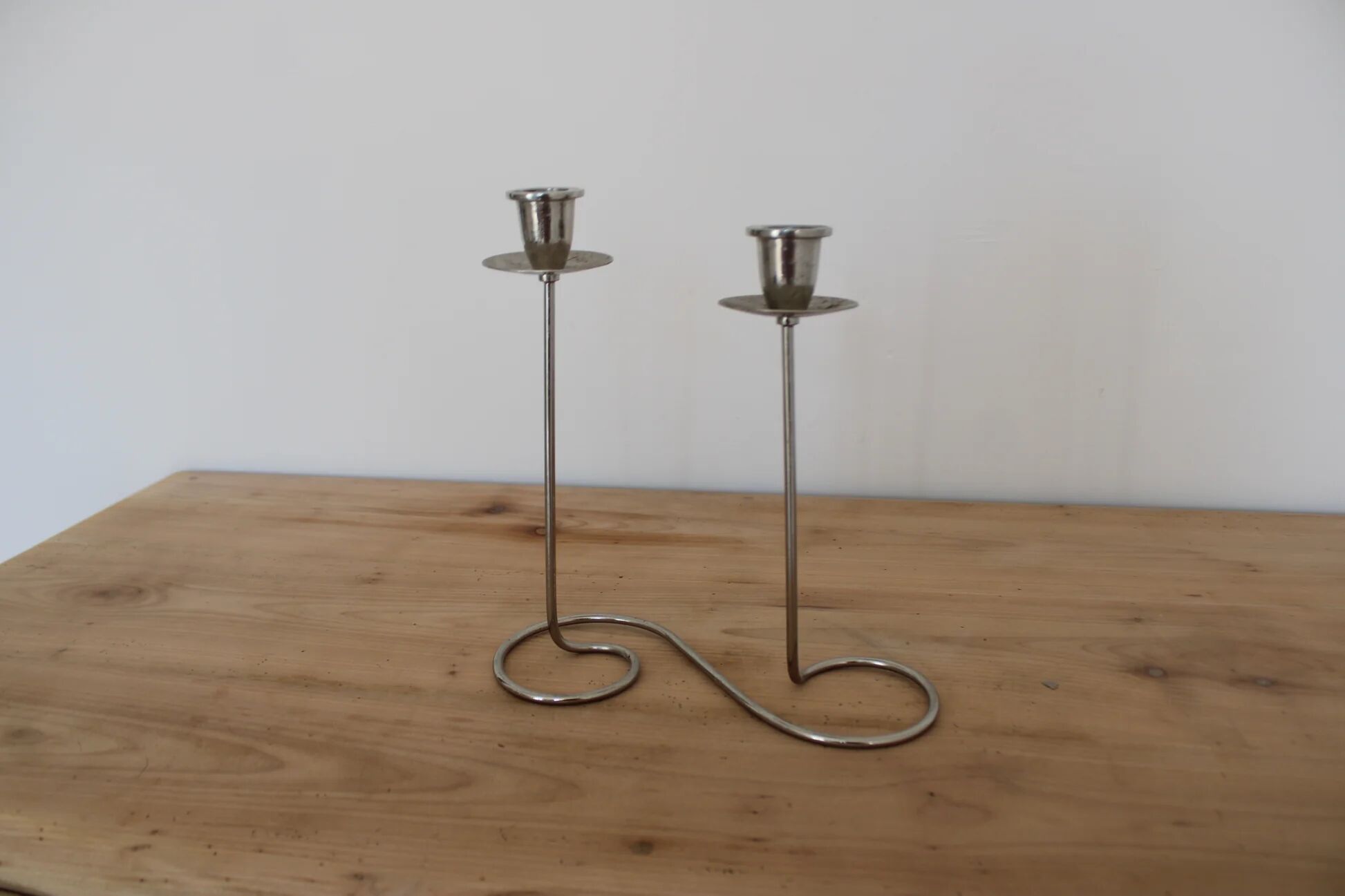 Vintage double candlestick in chrome metal – Spiral design