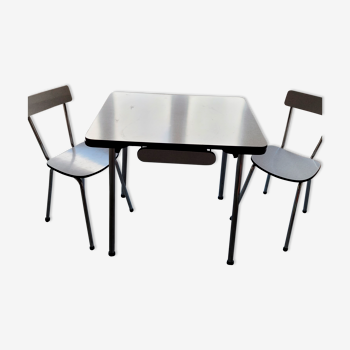 Table grise  formica vintage et 2 chaises