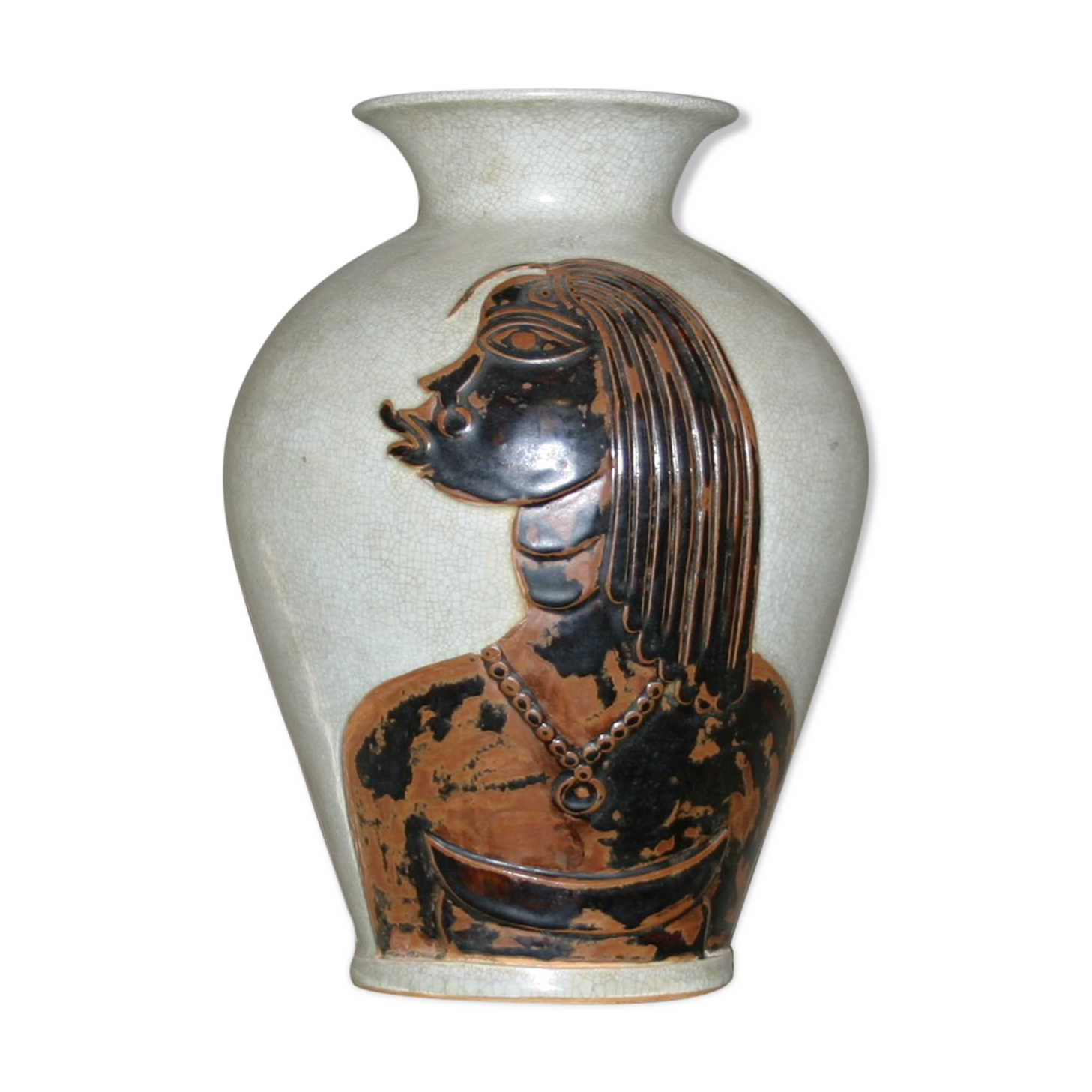 Ceramic vase rock art