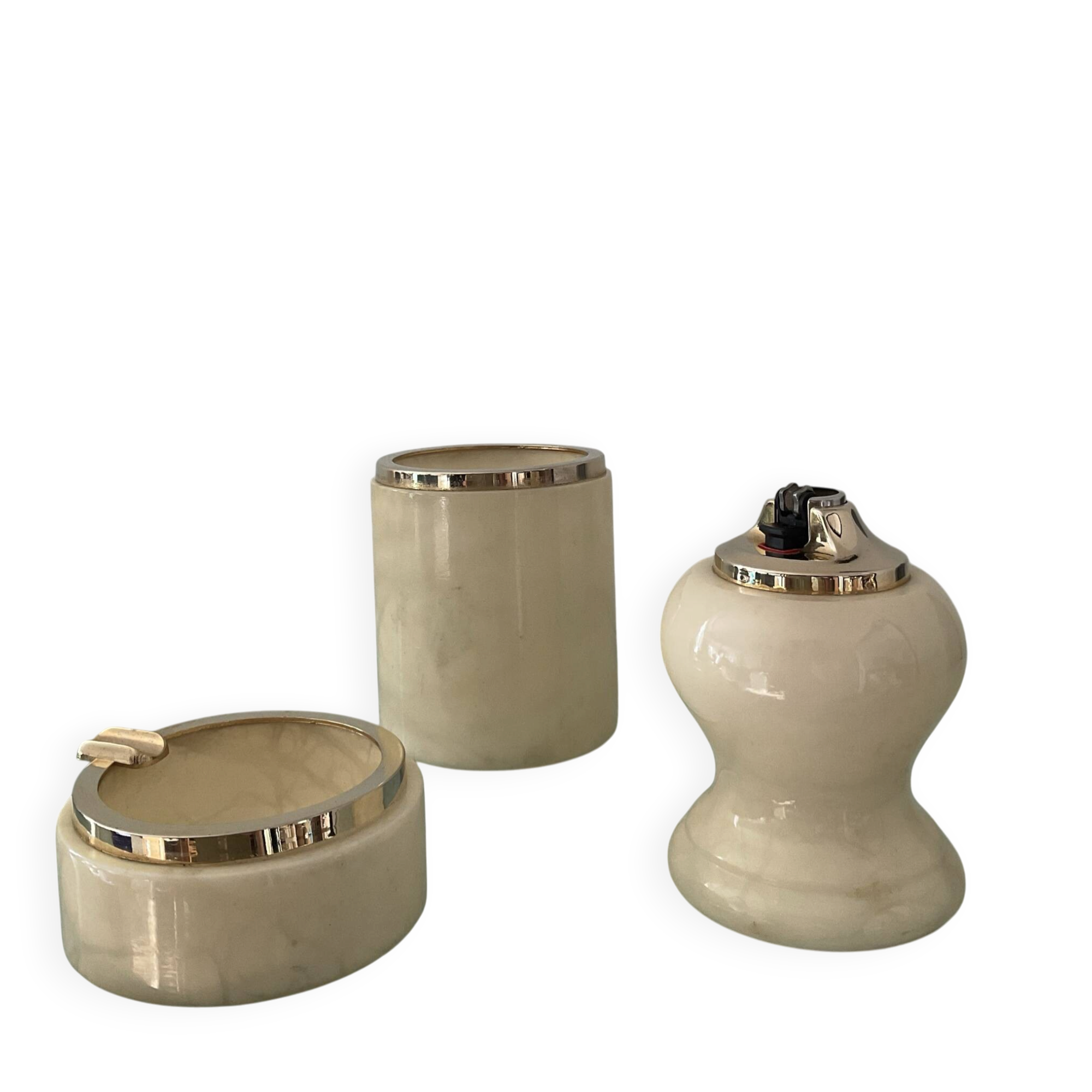 Vintage smoker's set in onyx from the 1970s.