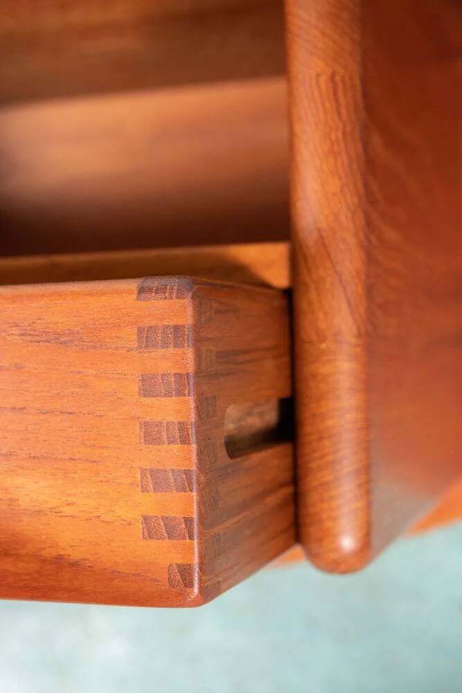 Danish design wall console in teak, Kai Kristiansen