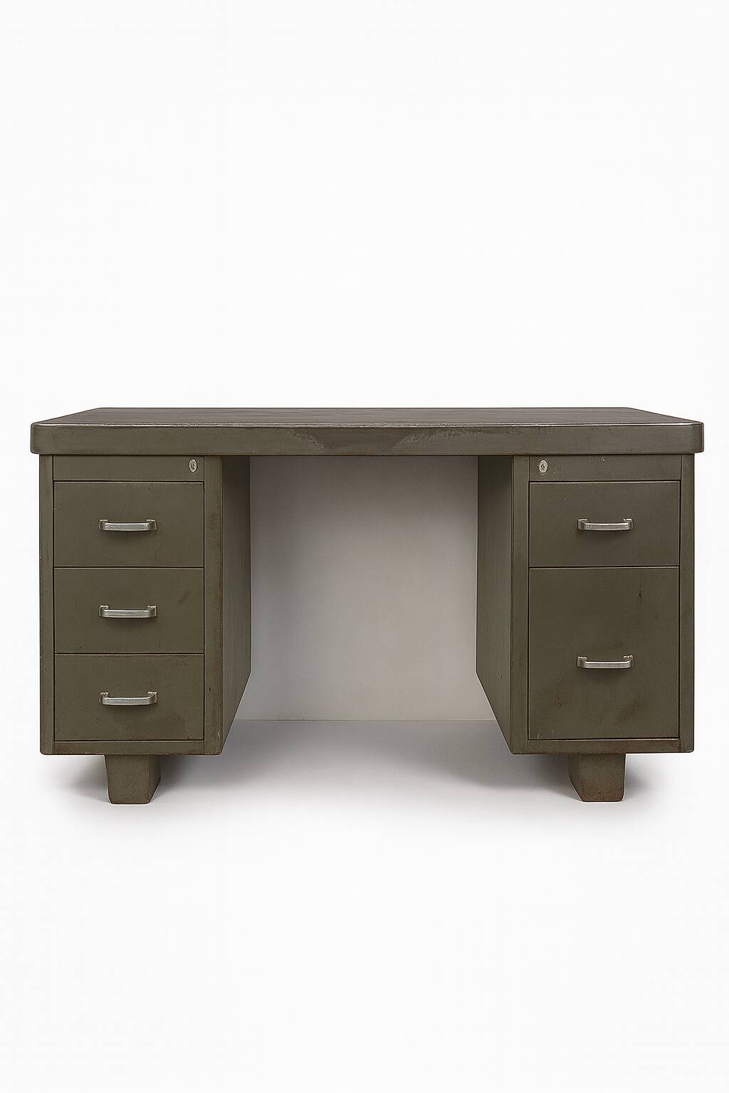 Industrial office 40-50