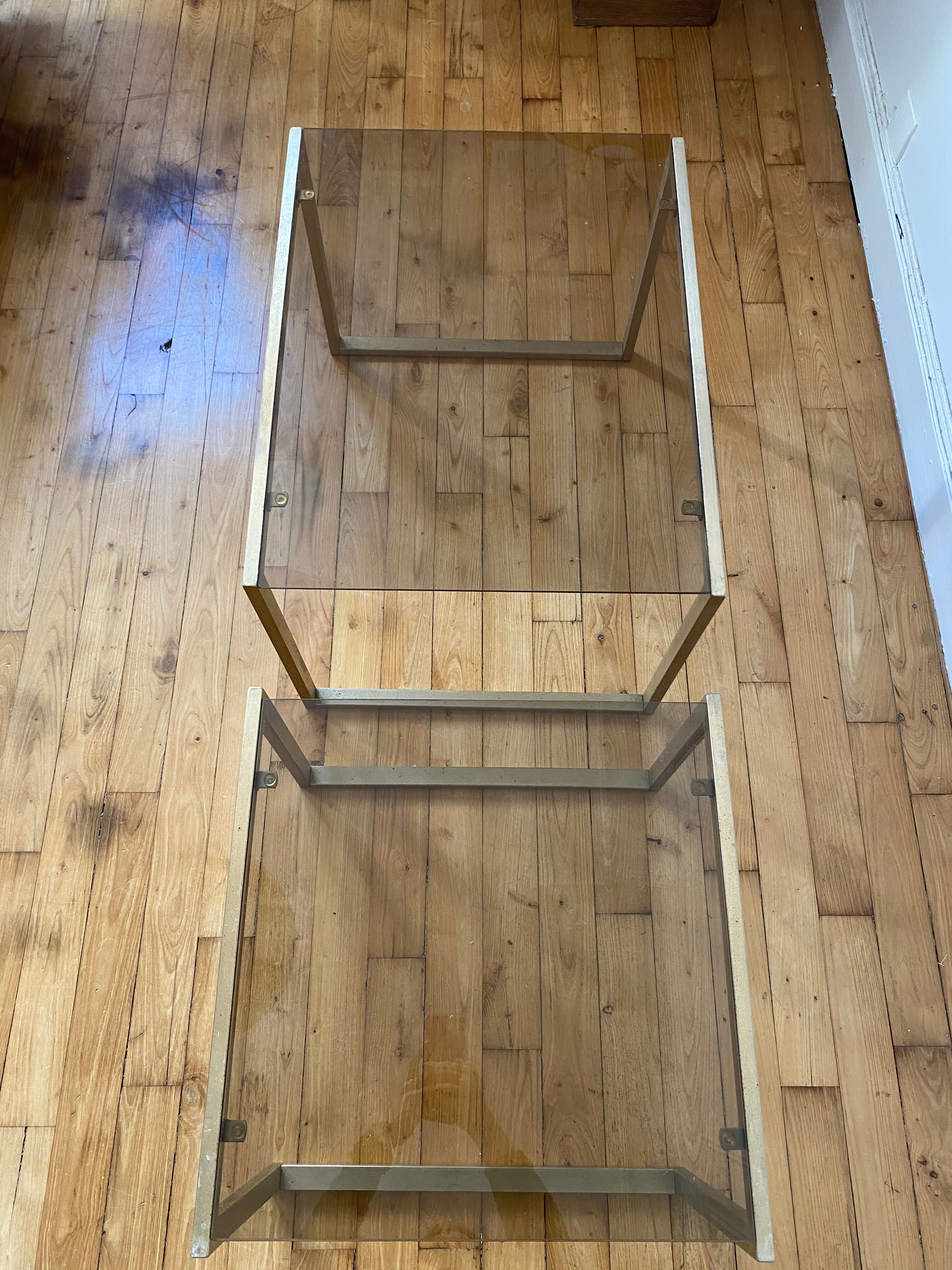 Vintage golden gigognes tables