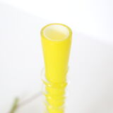 Vase en opaline jaune, vintage