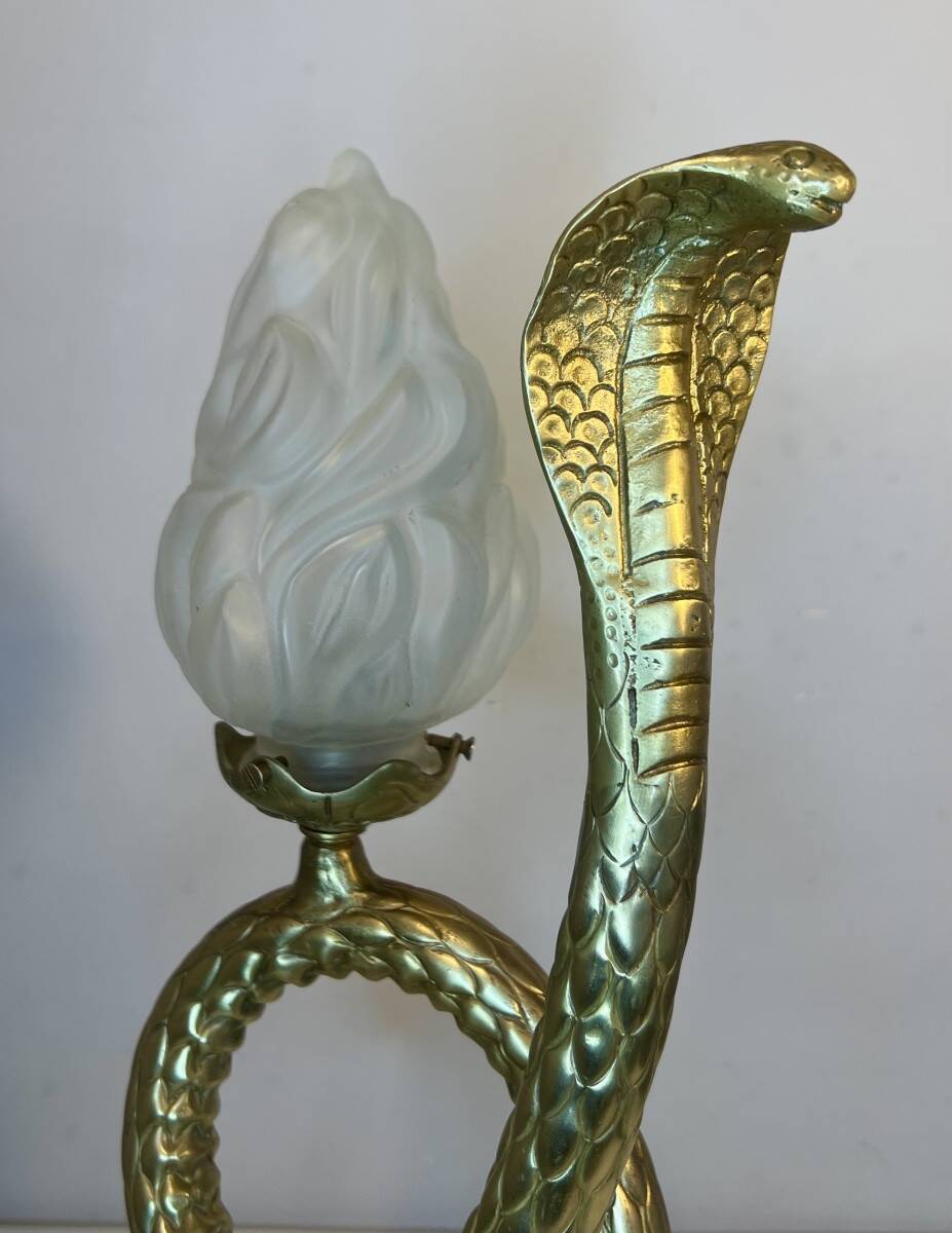 Cobra snake lamp in bronze