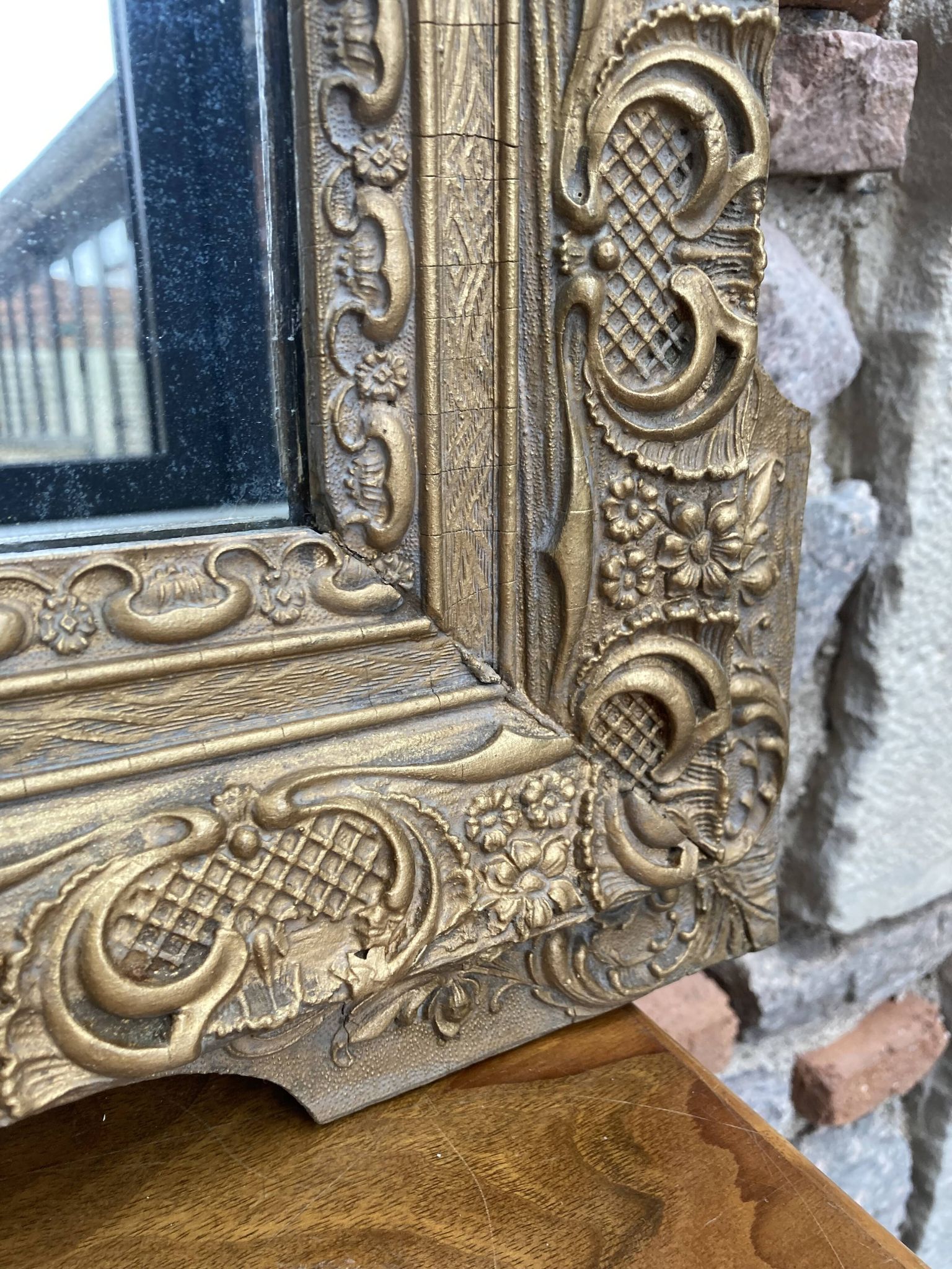 Miroir doré bois et stuc XIXeme 60x88cm