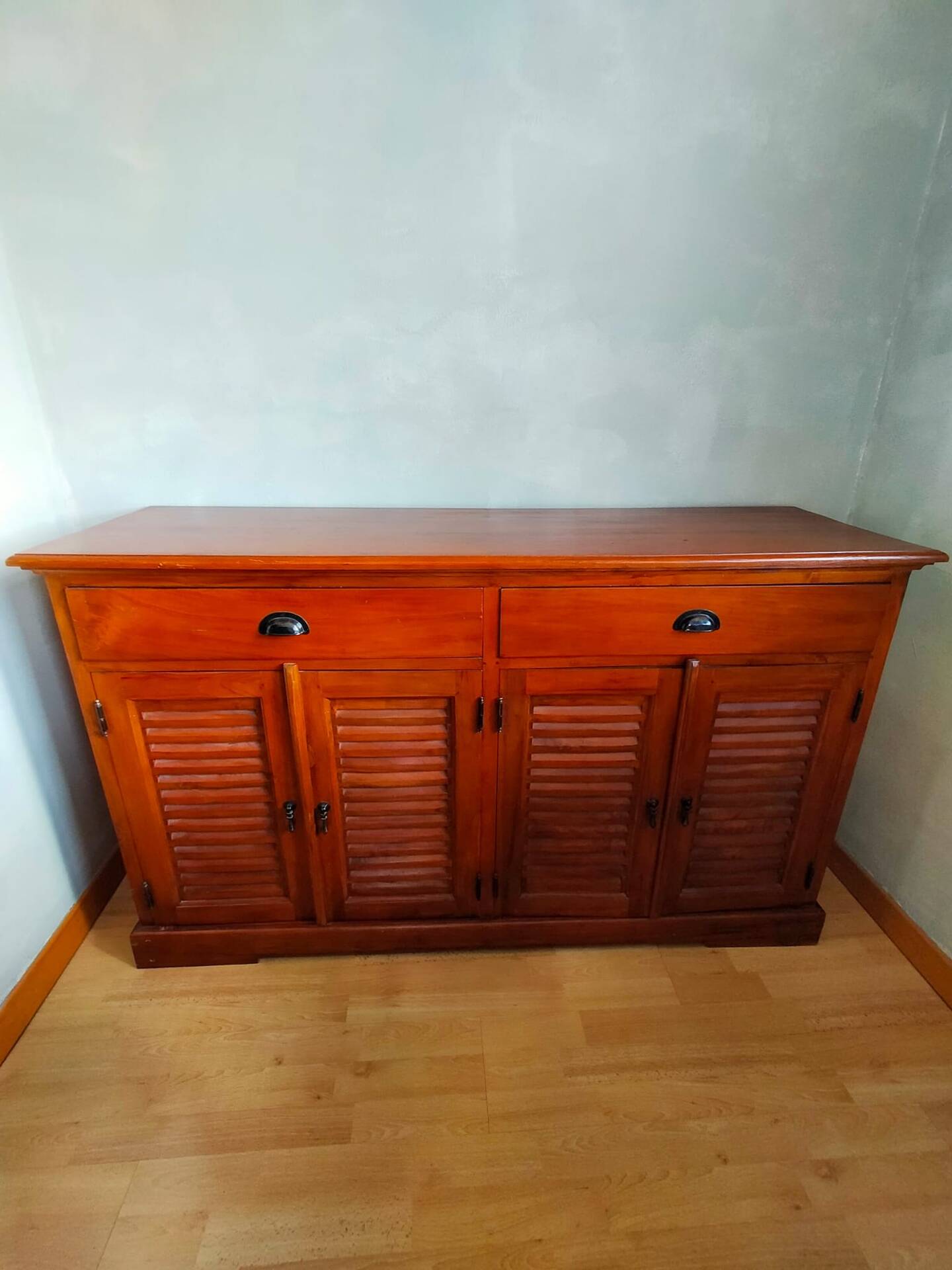 Wooden buffet with shutter doors – Colonial and chic country style