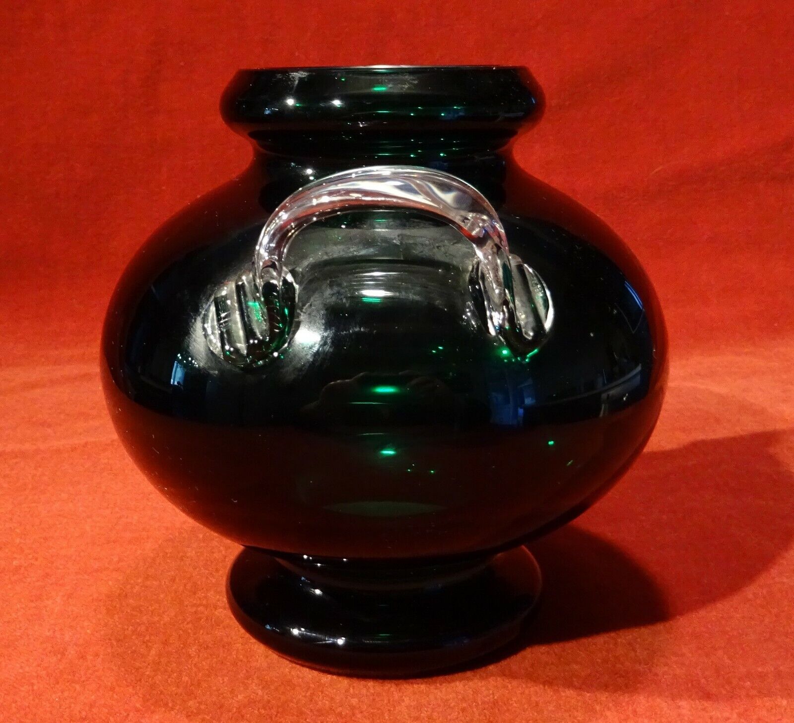 Vintage green glass vase 70's 80's