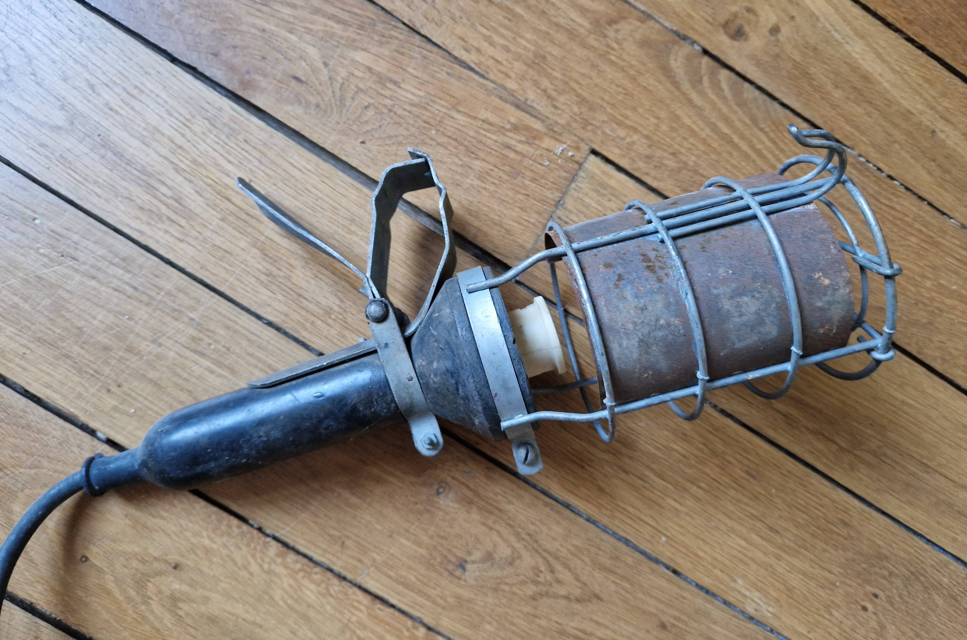 Industrial workshop portable lamp, vintage 1960s