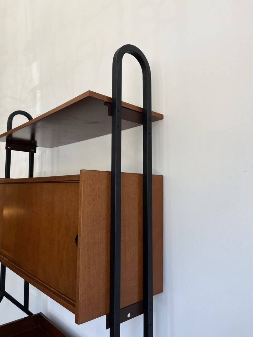 Freestanding wall unit with desk
