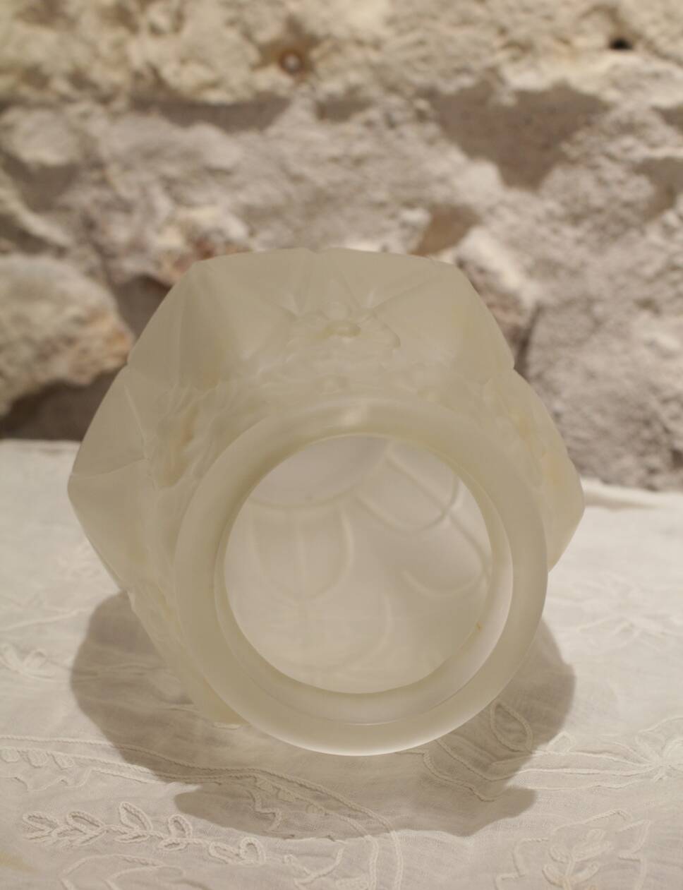 Art Deco molded and satin-finished glass vase, circa 1930