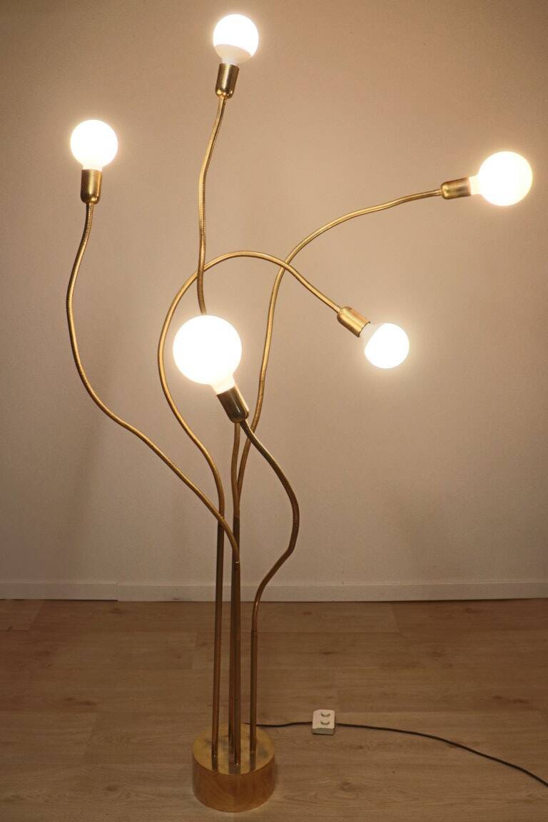 Vintage model F415 floor lamp in gold metal, Saint Germain Lumière edition, 1970