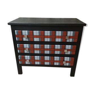 Commode