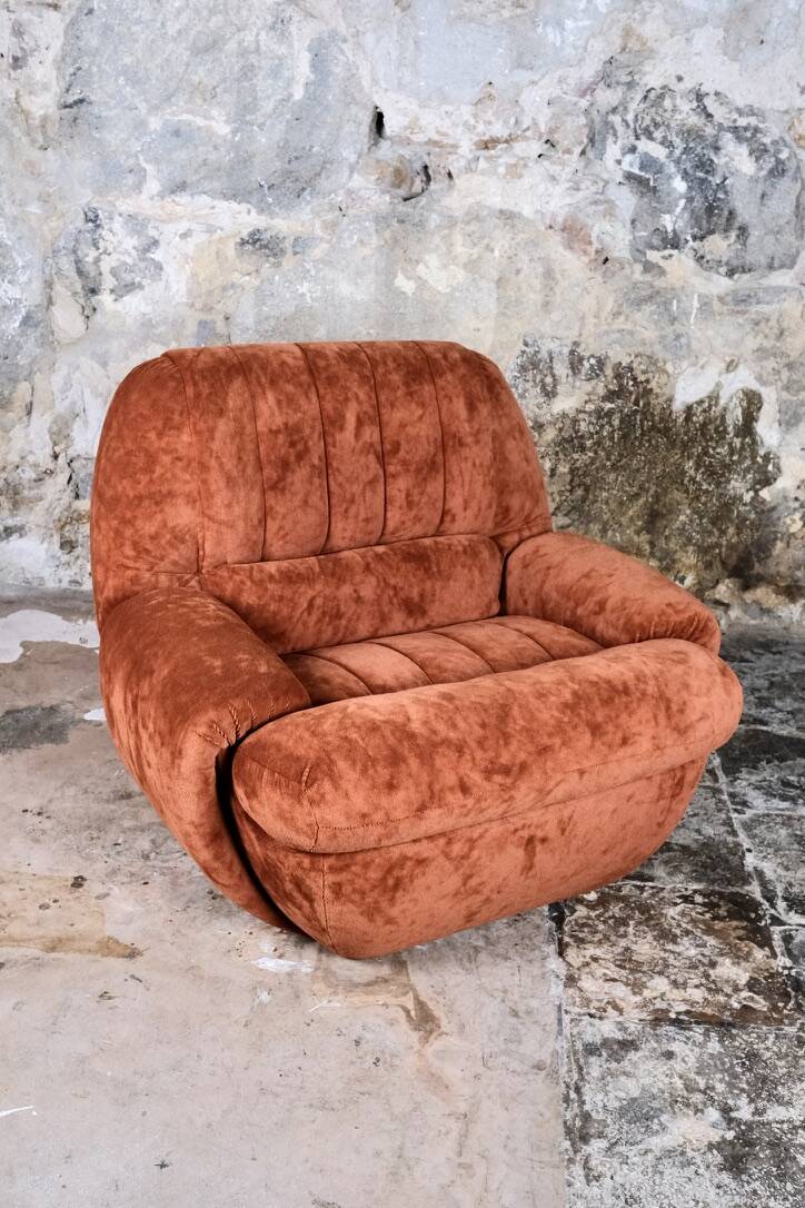 Pair of squirrel velvet armchairs, France, 1970s