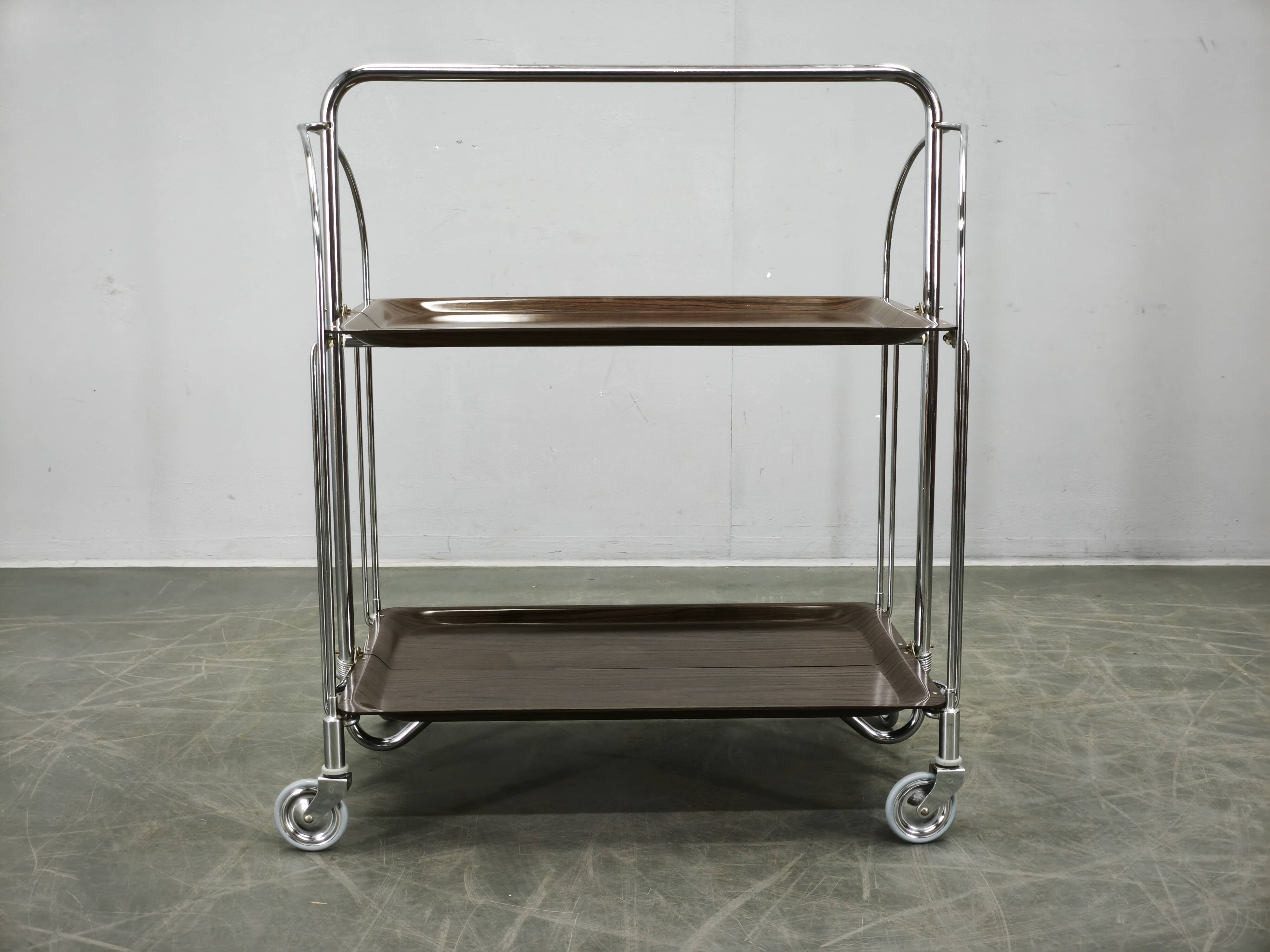 Chariot de service pliant en chrome allemand des années 1960