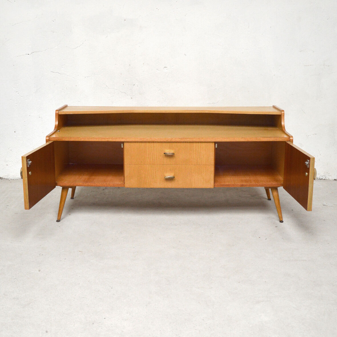 Furniture low feet compass, 1960