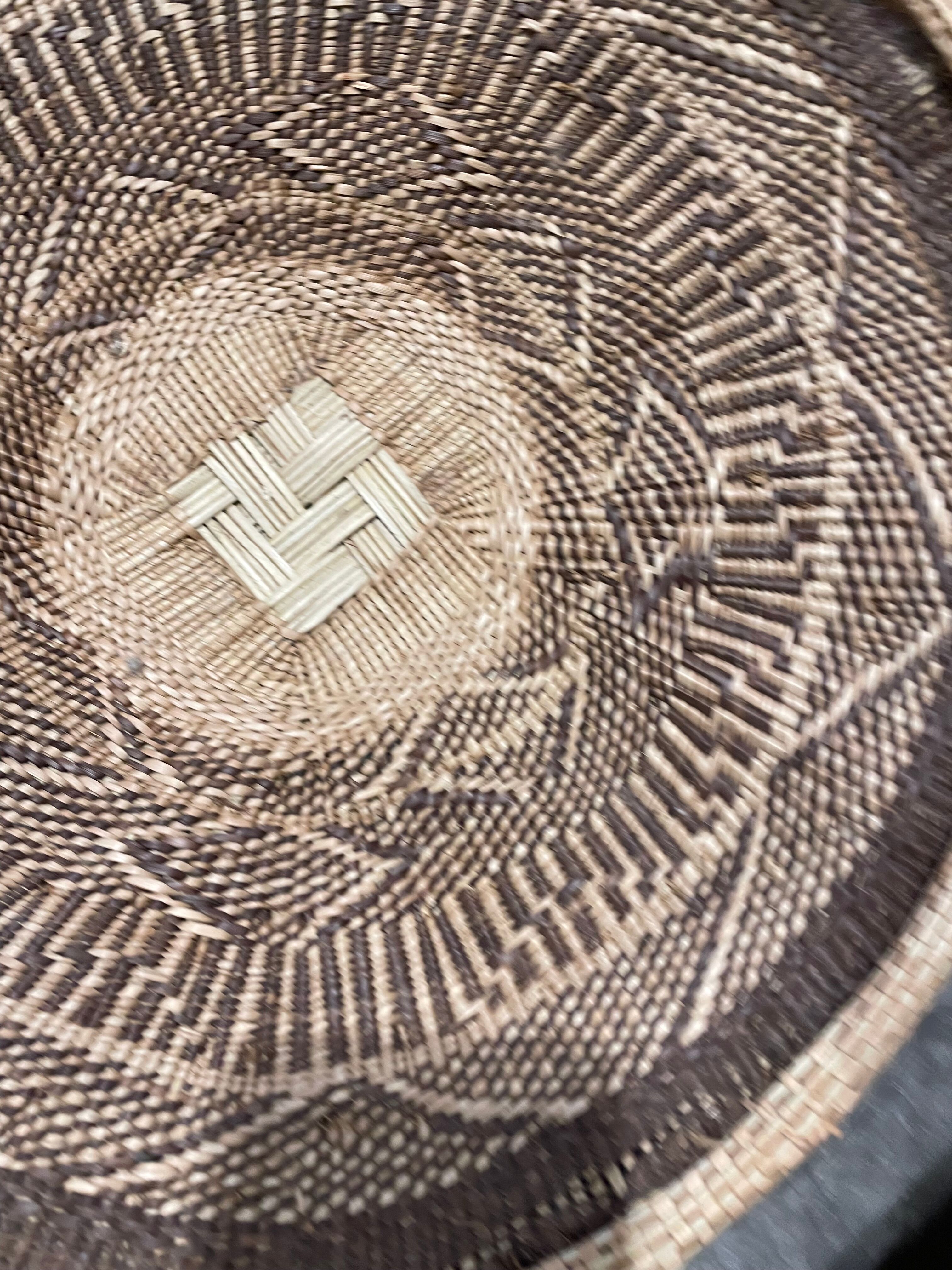 Baskets batonga wall decoration