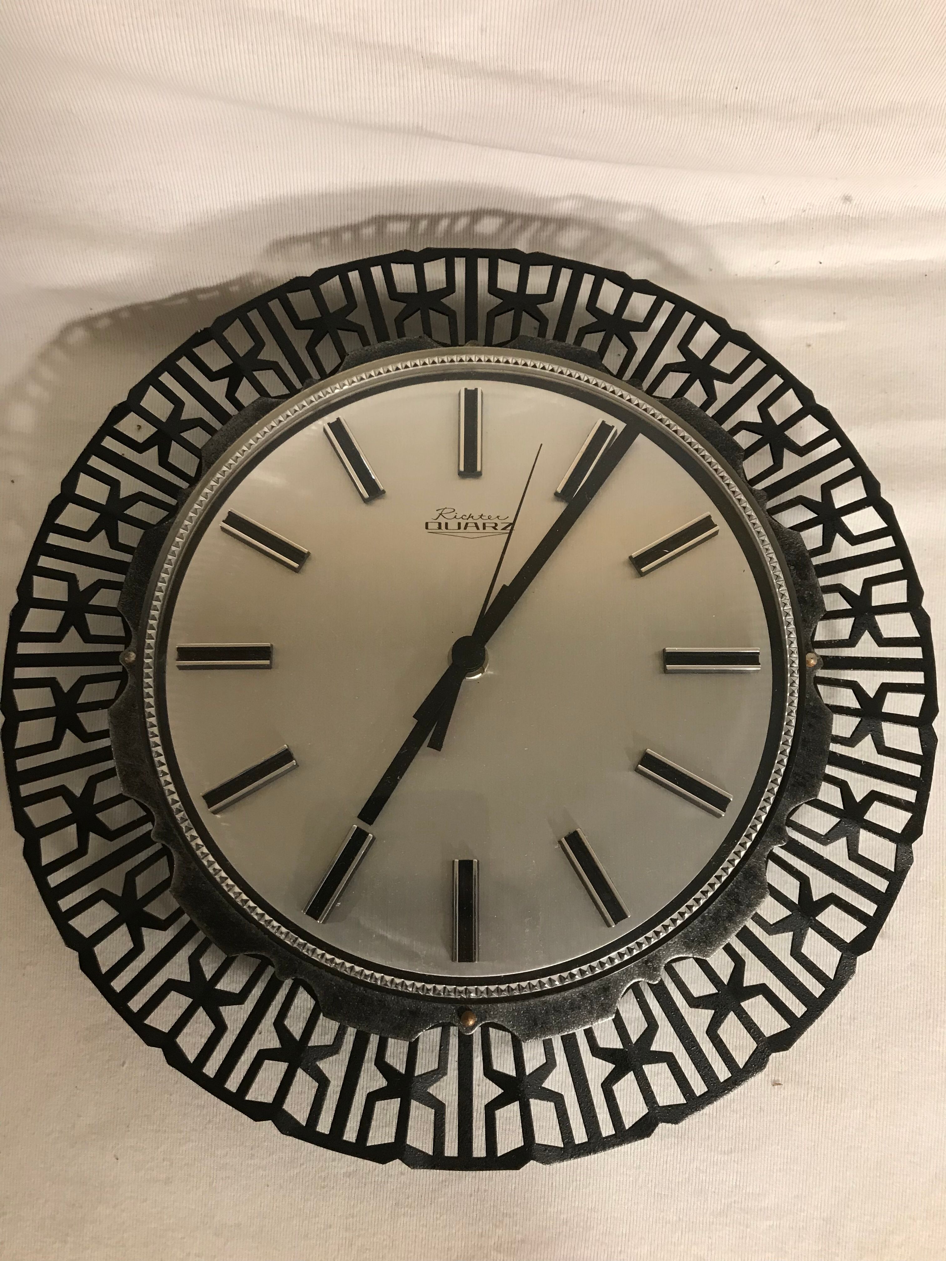 Old clock Richter quartz metal openwork 70s vintage