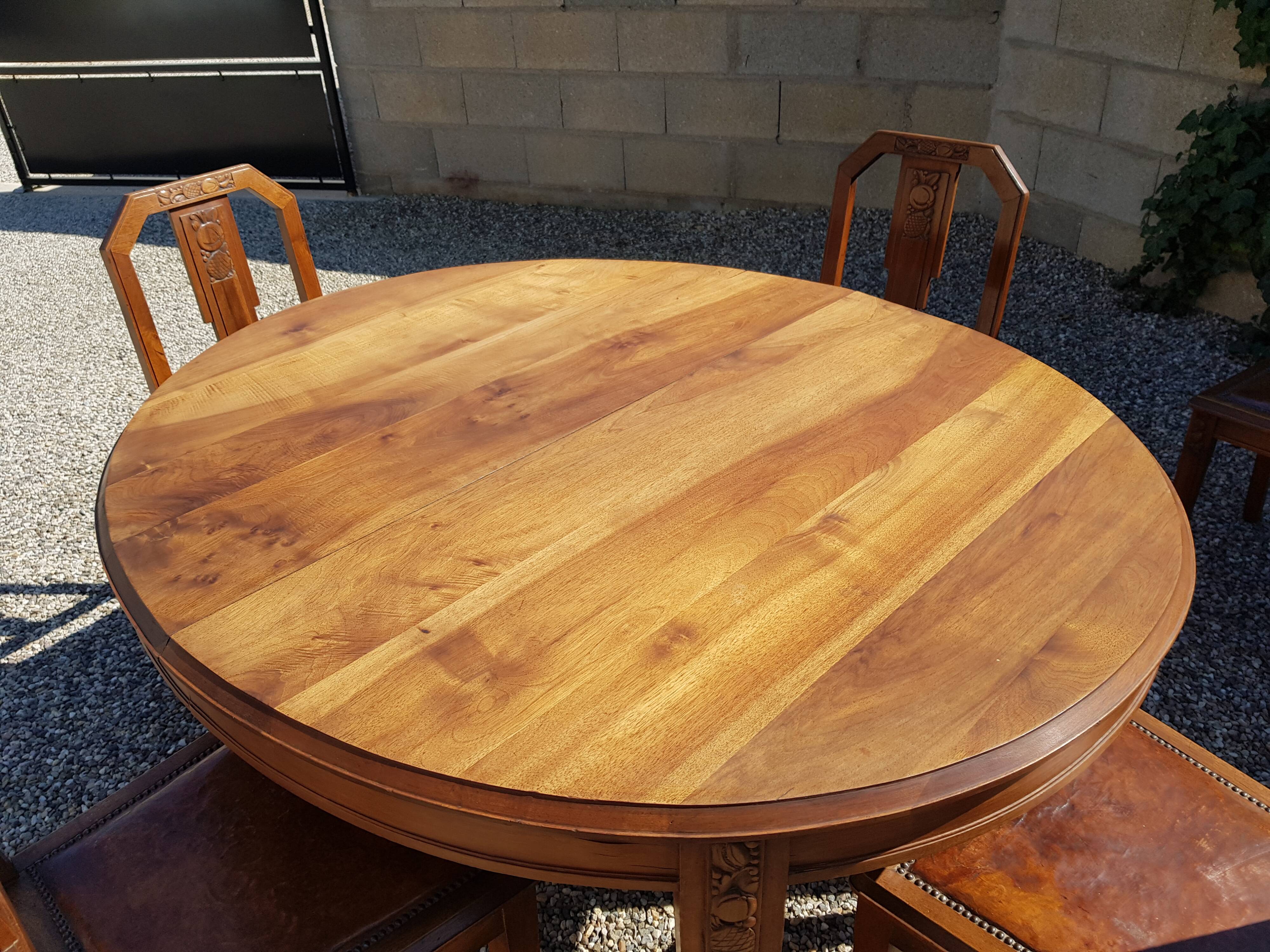 Art deco table and chairs