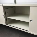 Modular shelving system by Dieter Rams for vitsœ Model 606 1960s