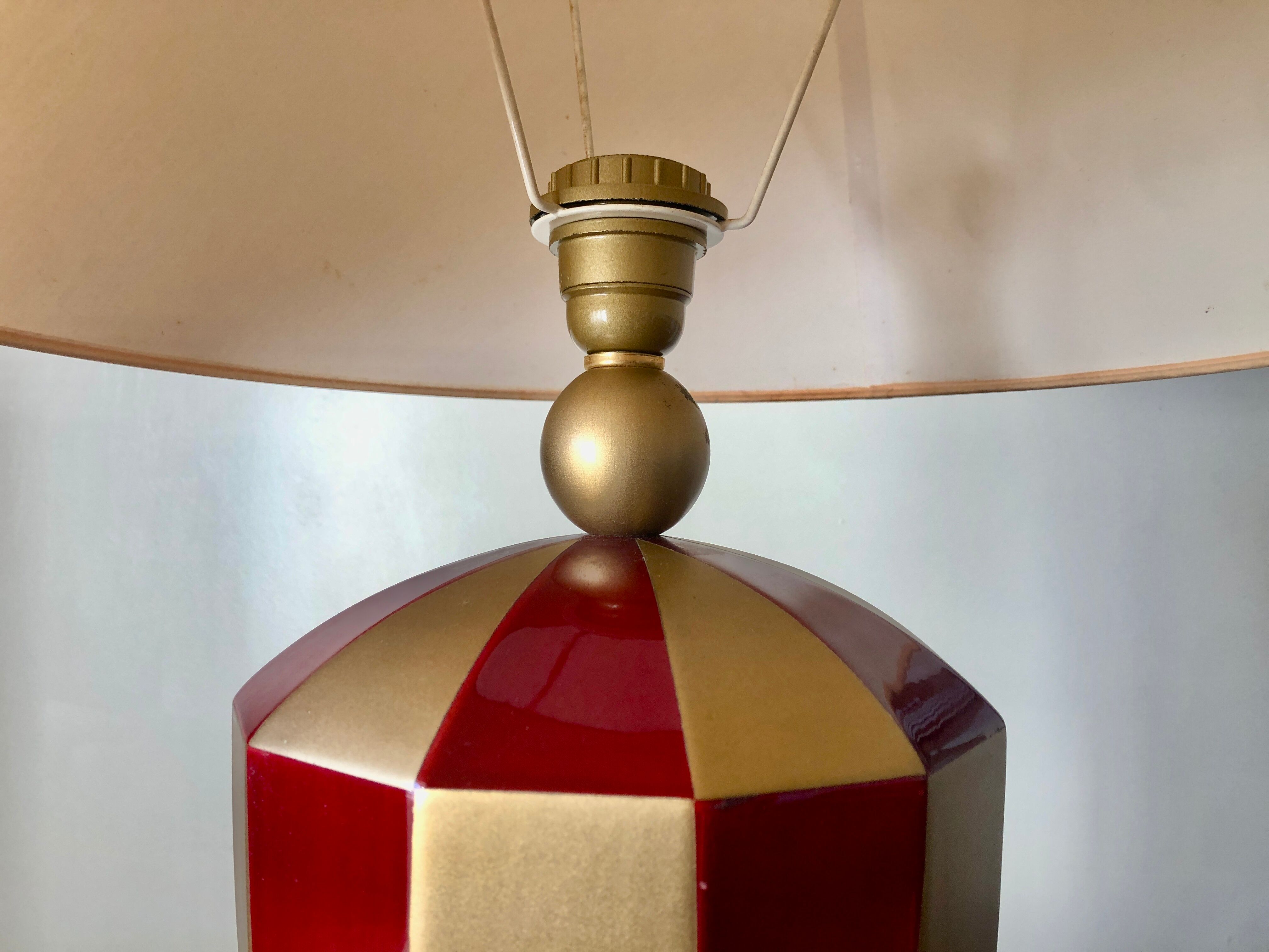 Lamp House The Dolphin red and gold