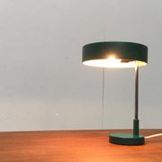 Lampe de table allemande 6890 de milieu de siècle de Kaiser Idell / Kaiser Leuchten