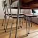 Table en Formica avec 4 chaises