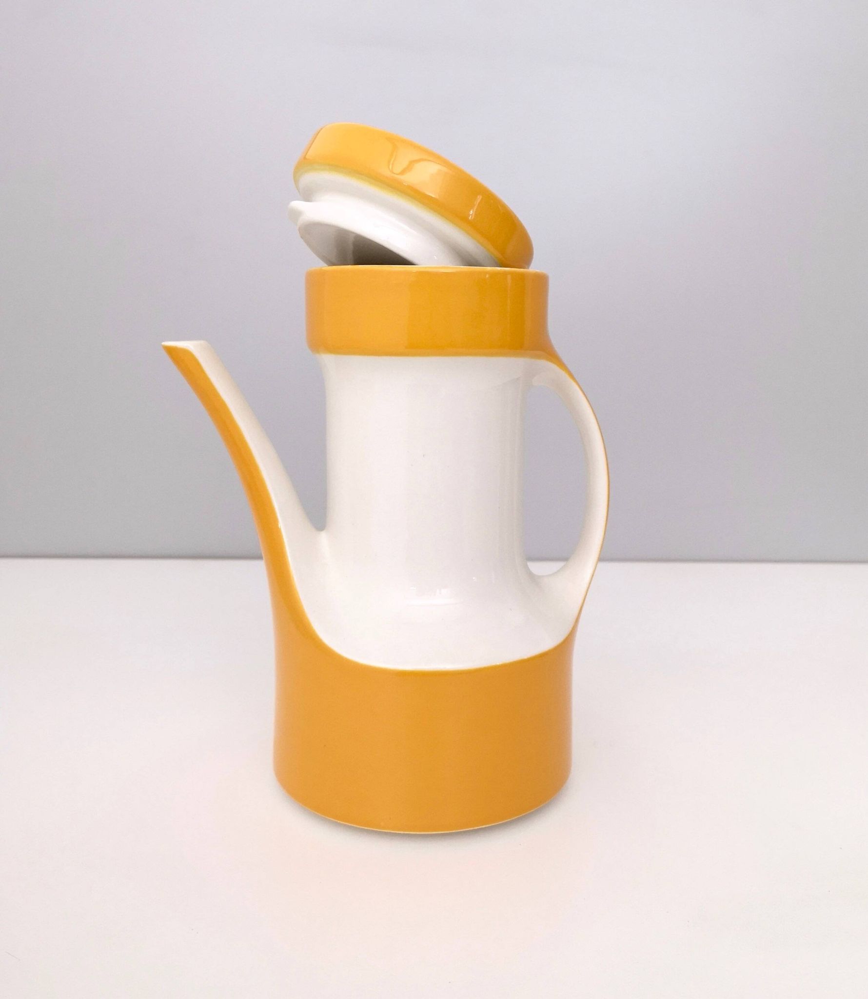 16-Piece Coffee/Teapot Set by Riccardo Schweizer Prod. by Pagnossin Ceramica