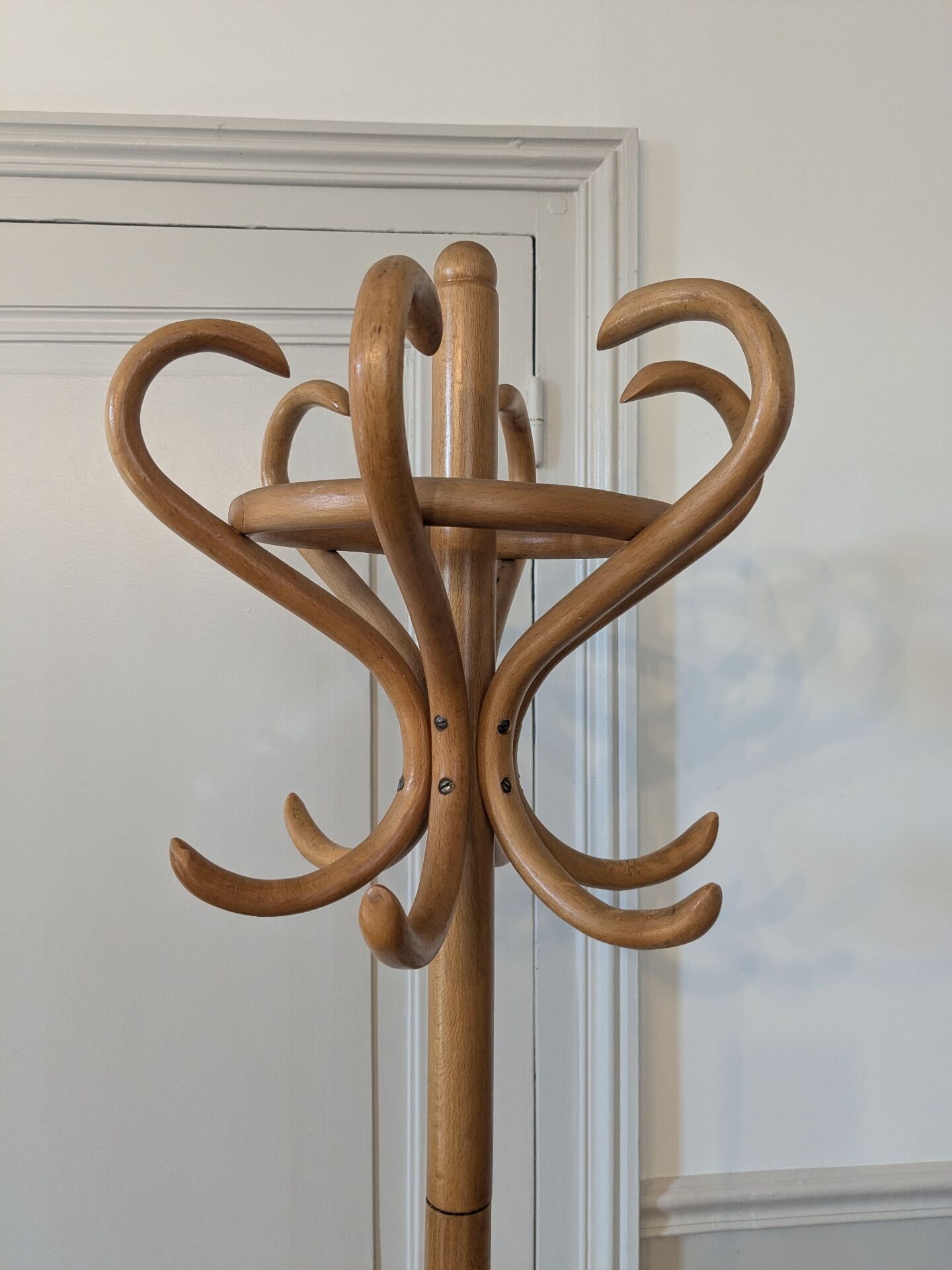 Parrot coat rack