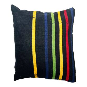 Linen cushion