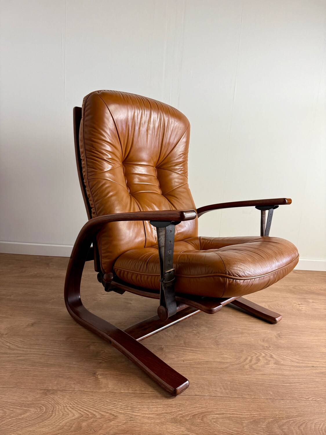 Arnt Lande "Panter" armchair