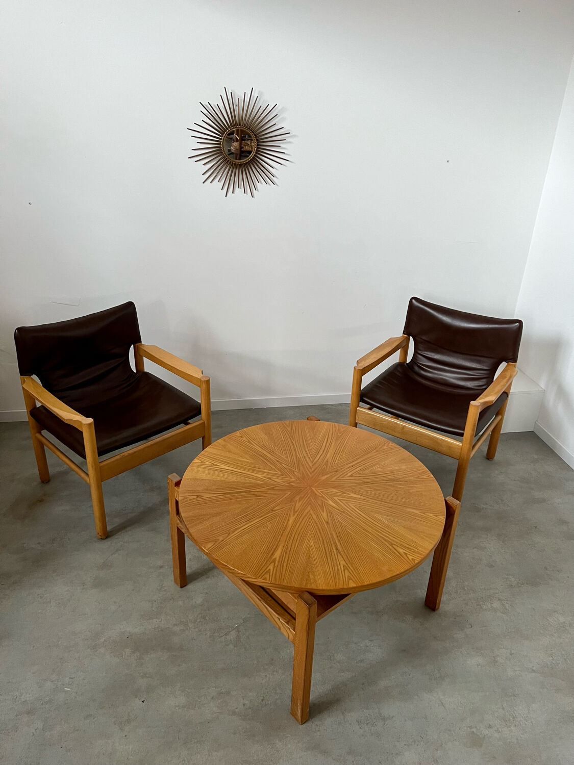 Ancienne table basse bois design années 60 Italy vintage