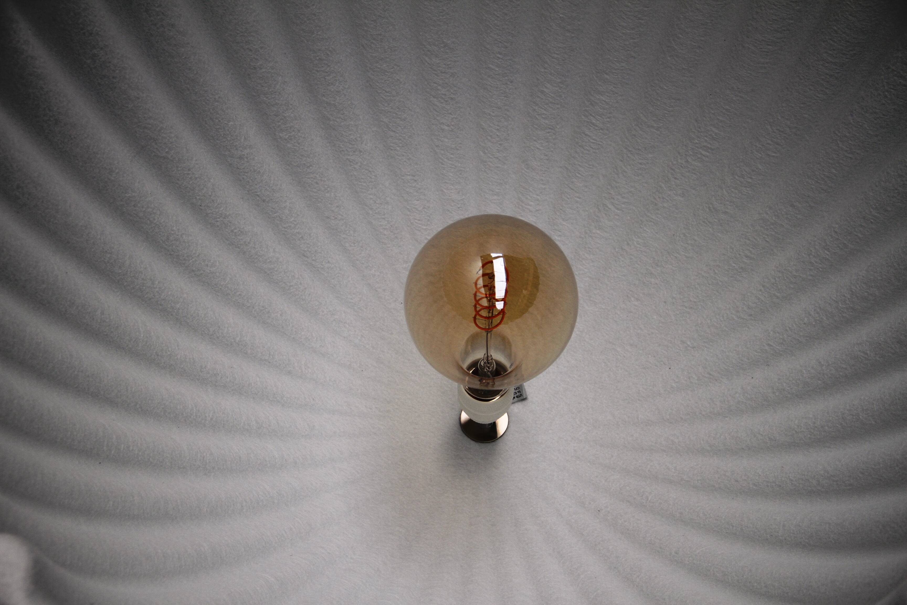 Pendant Lamp Under The Bell, Muuto