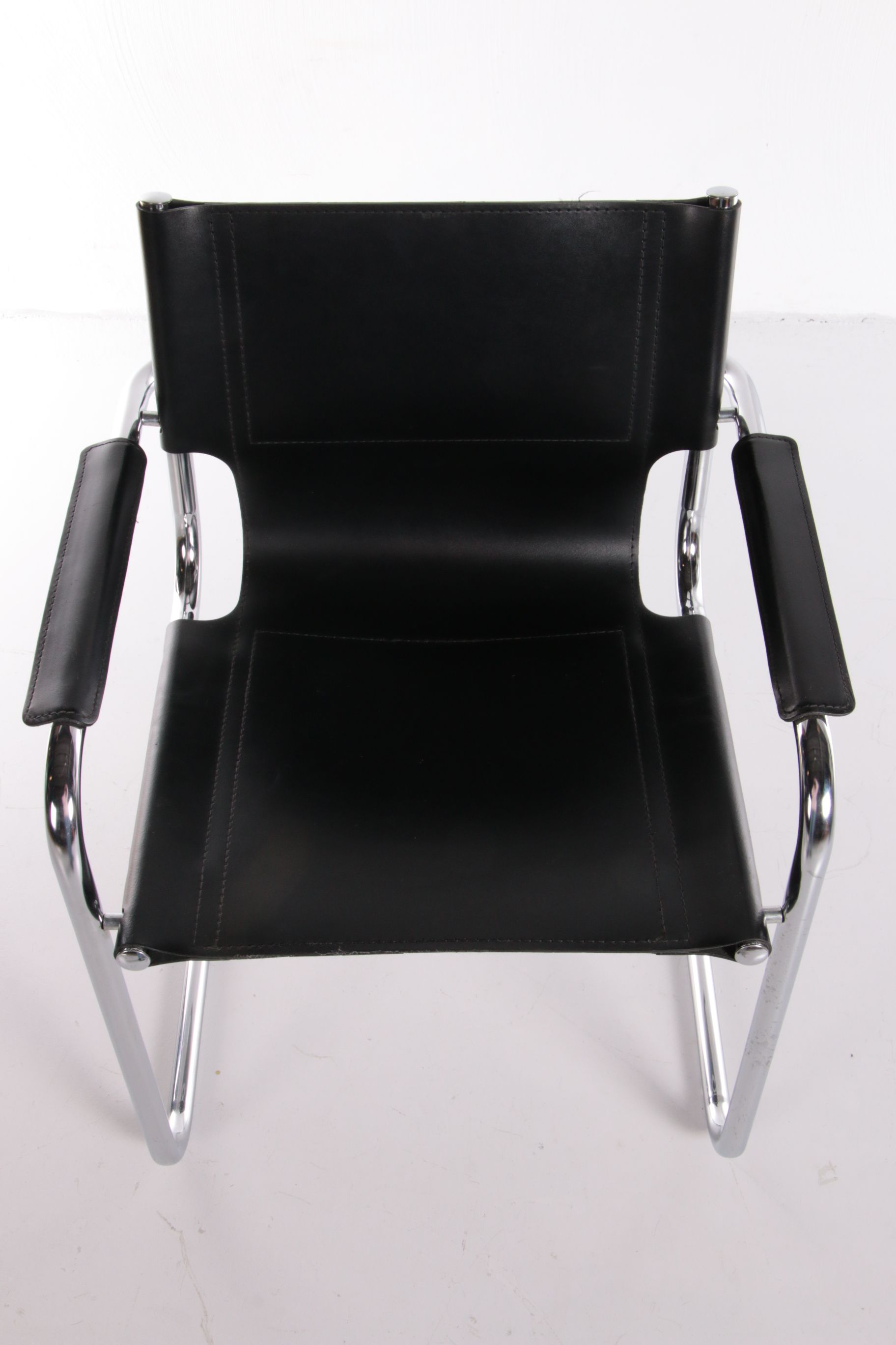 Vintage Set of 6 Tubular frame chairs