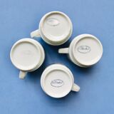 Set of 4 coffee cups, floral pattern saucers, 70s
