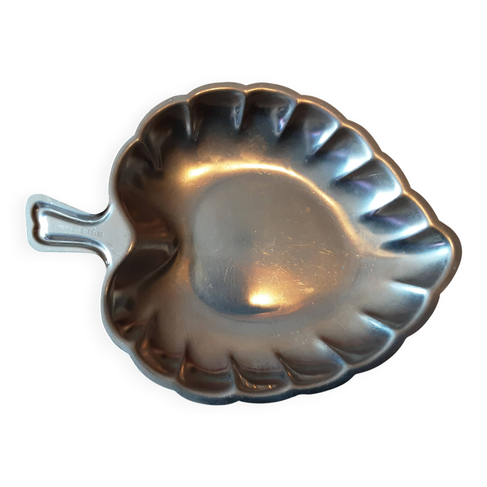 Coupelle  métal Bergère de France