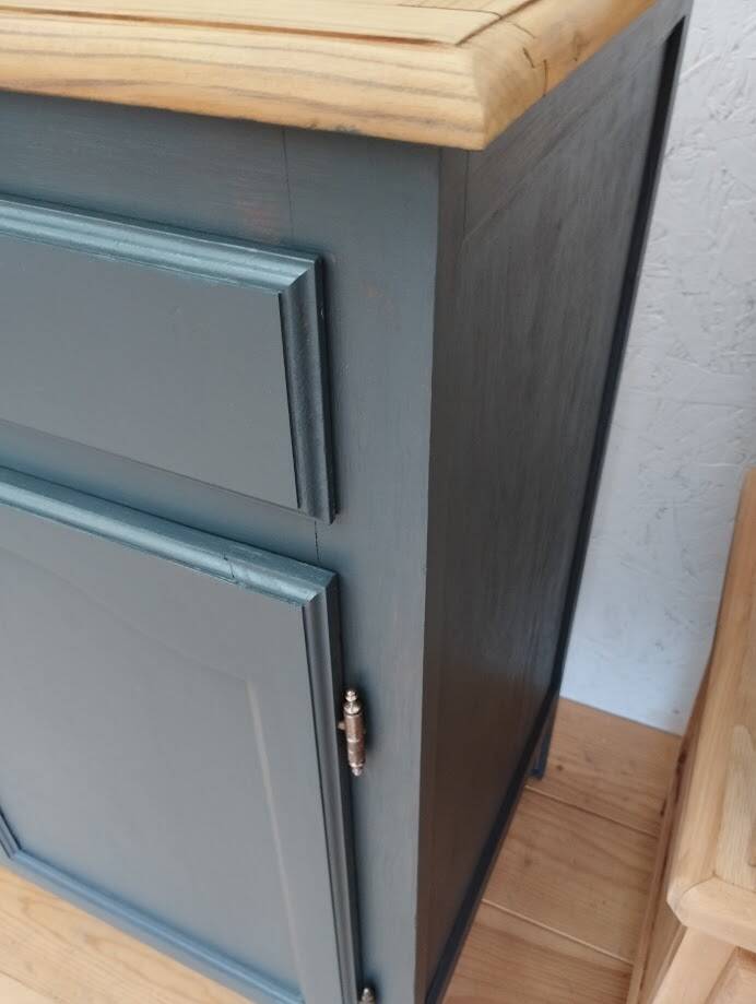 Anthracite gray sideboard