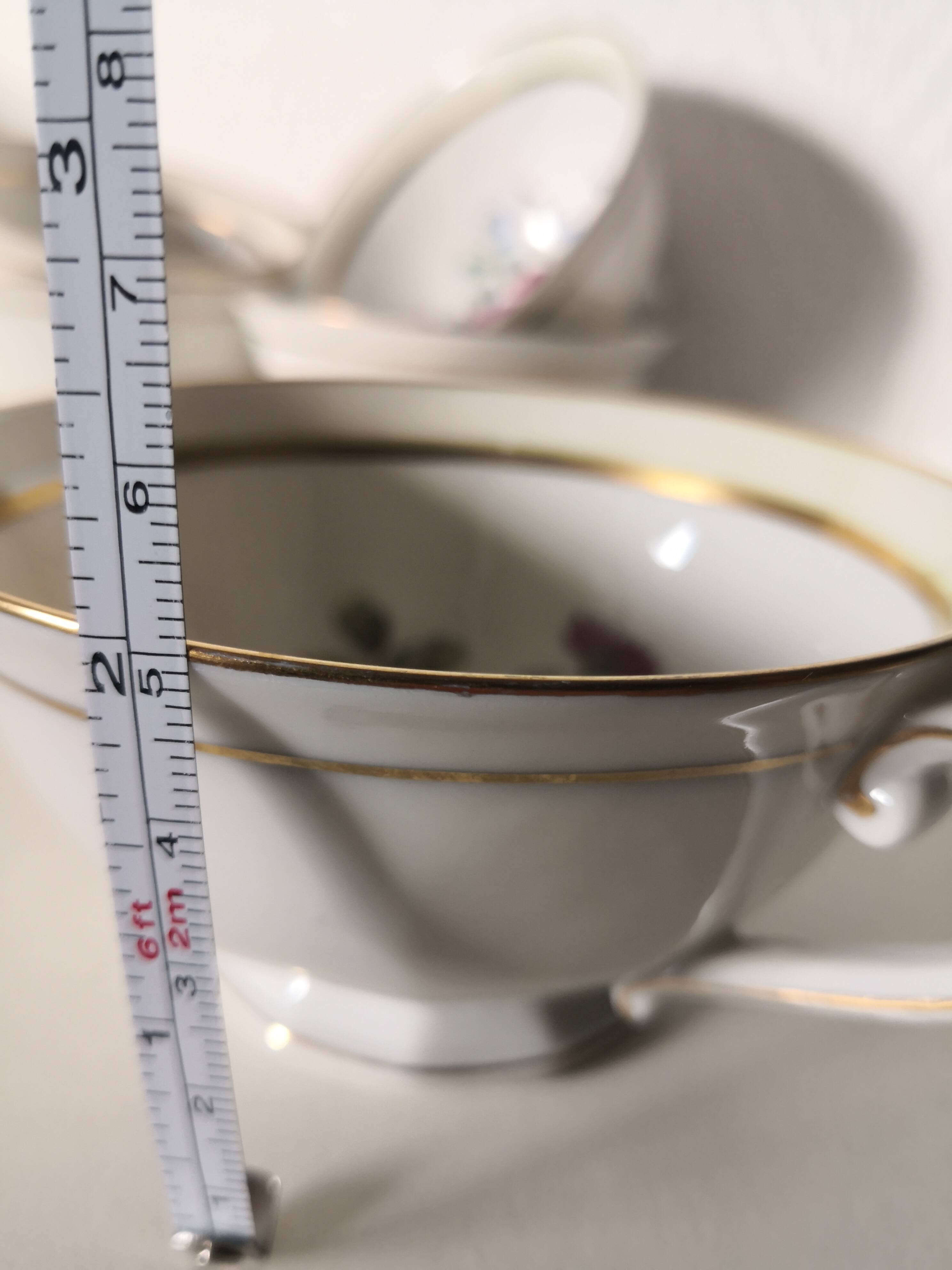 set of 5 Limoges tea/coffee cups, floral pattern
