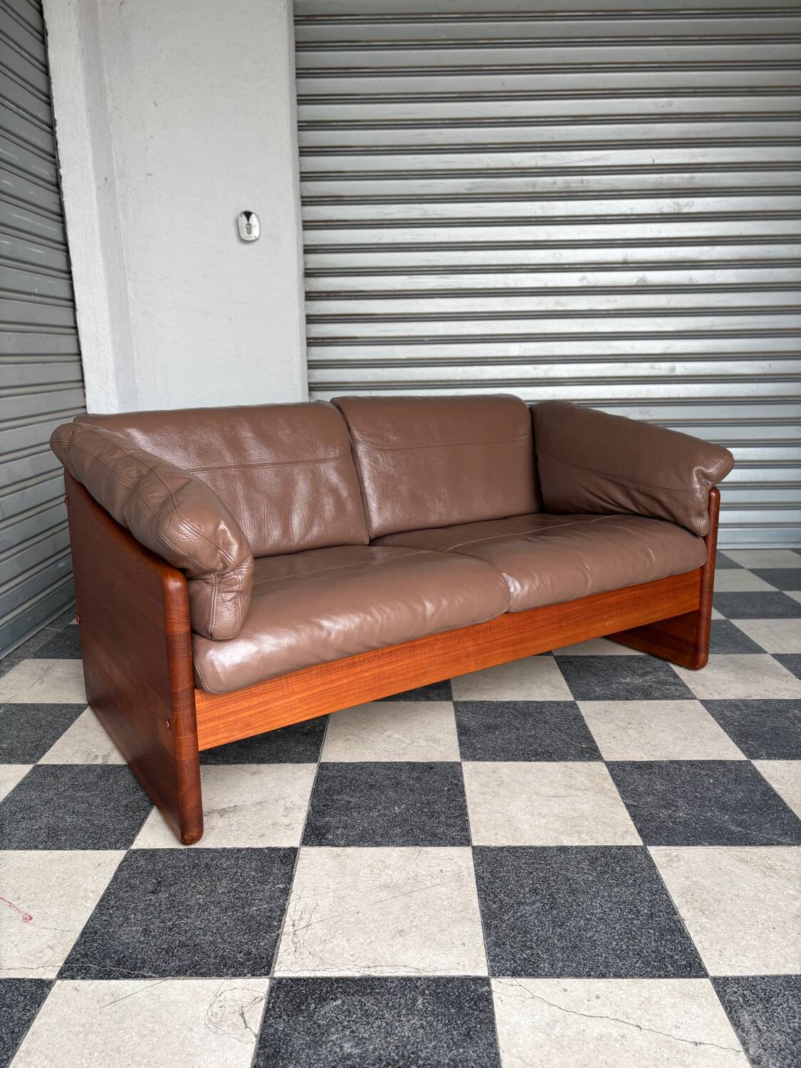 Canapé danois en teck massif Mikael Laursen