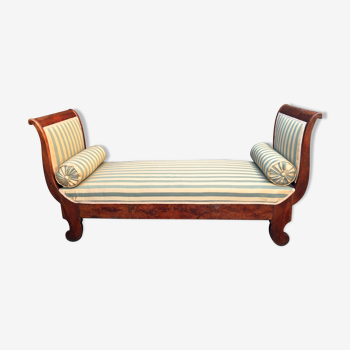 Récamier en noyer banquette Napoléon III lit de repos milieu du XIXème siècle