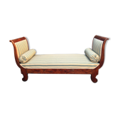 Walnut recamier bench Napoleon III daybed mid-nineteenth century